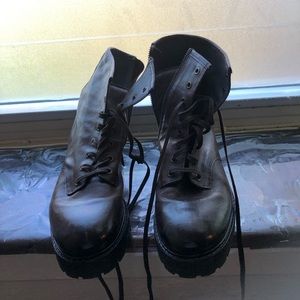 Women’s. Brown dress boots  —- worn once  comfy and warm unlined